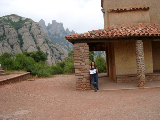 Lost_in_Monserat