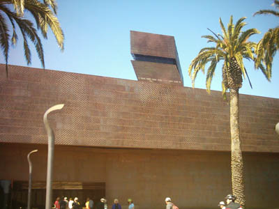 deyoung_outside